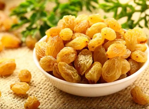 تصویر 1 از خرید و قیمت کشمش طلایی ممتاز + فروش صادراتی